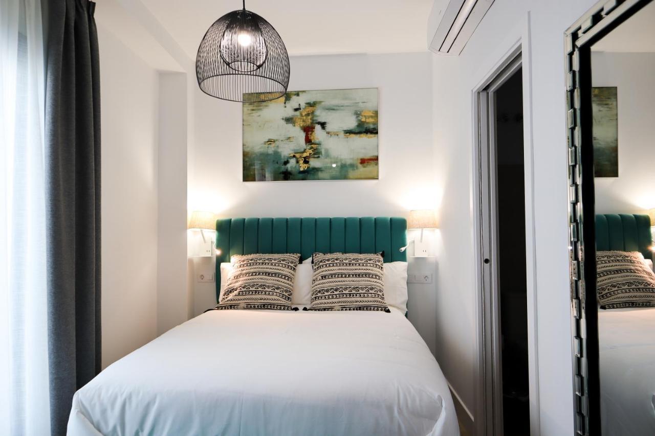 Calma Suites Sevilla Kültér fotó